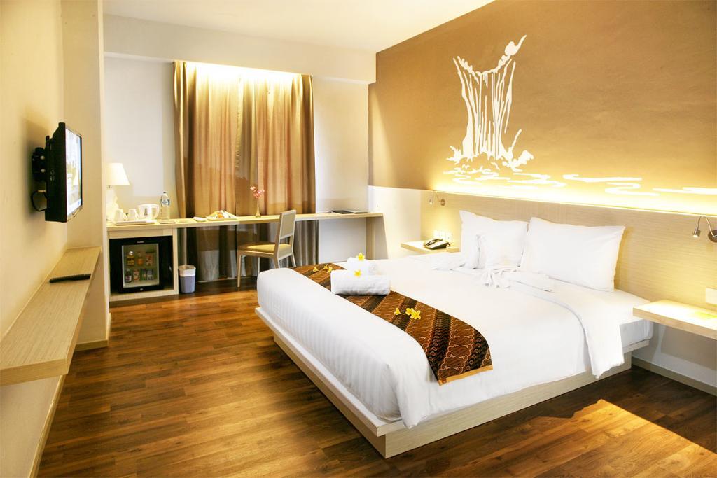 Hotel Grand Zuri Muara Enim Exterior photo